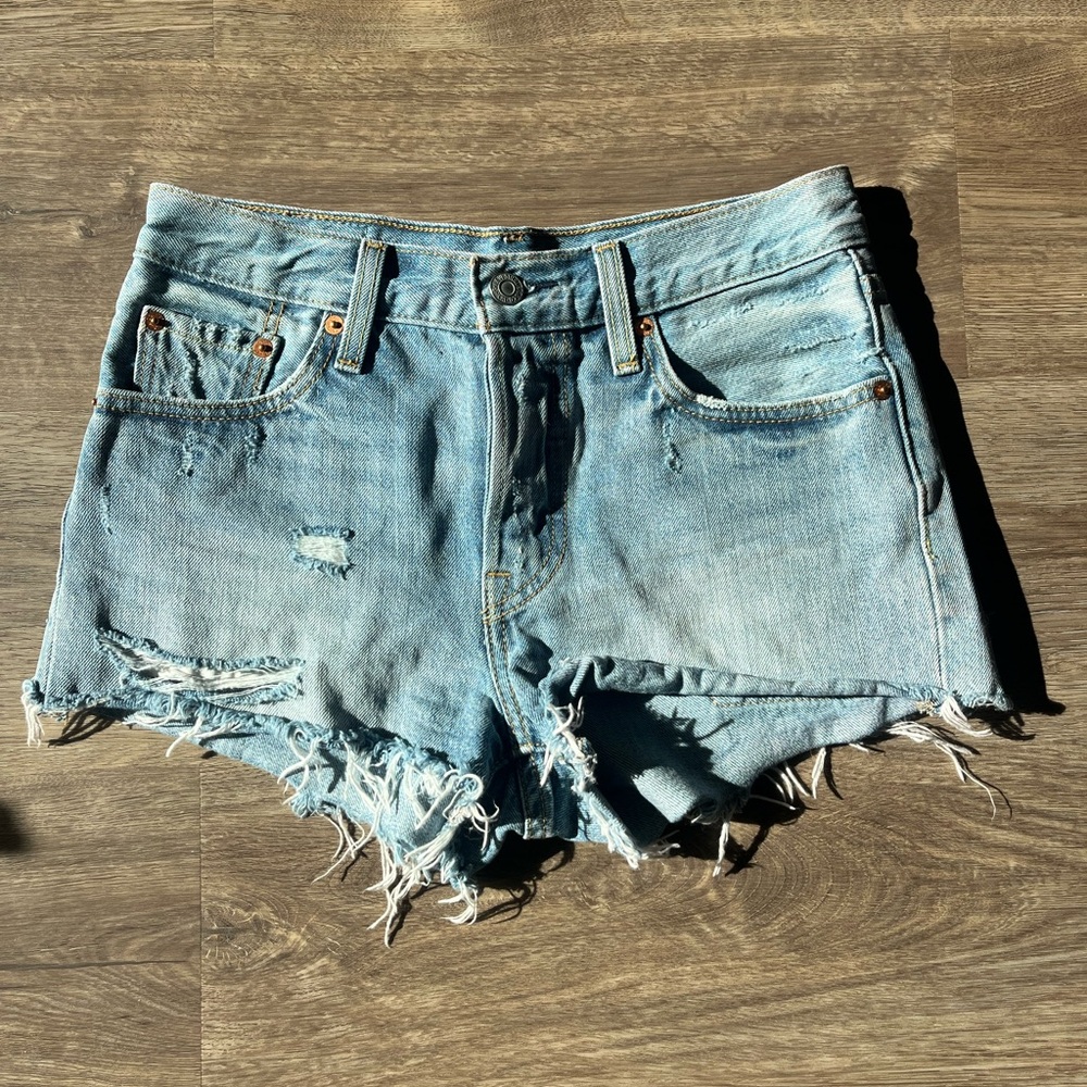 Levi’s 501 Jean shorts